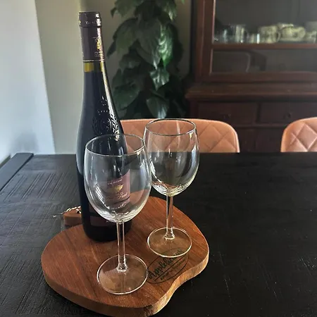 Prázdninový dům Lovely In Loire For 10 *