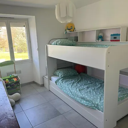 Lovely In Loire For 10 Ferienhaus Saint-Laurent-du-Mottay